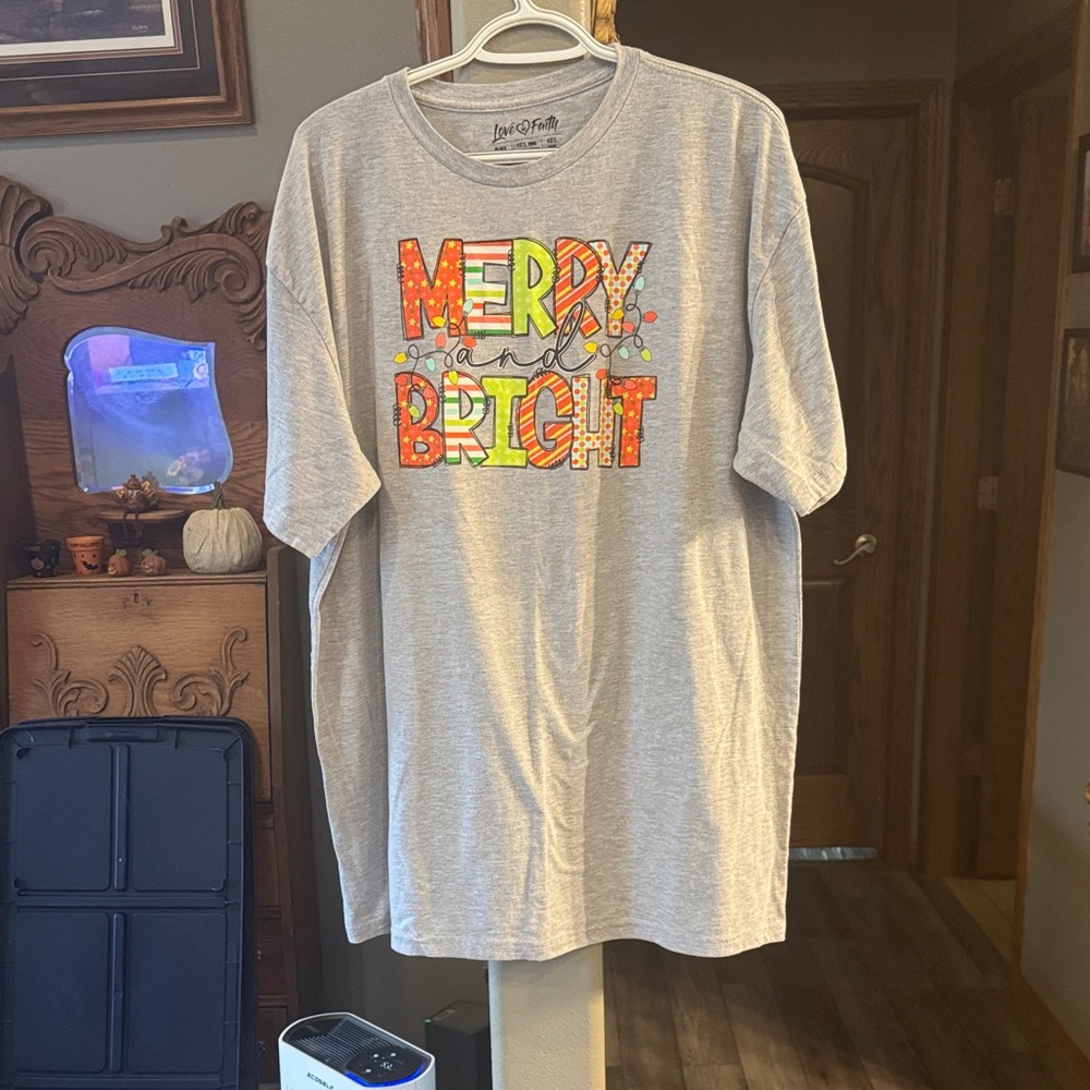 Love in Faith Heather Gray Tee